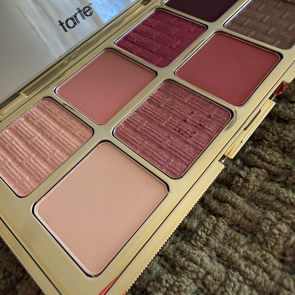 NEW NEW NEW Tarte Eyeshadow Palette with Rich Plum and Neutral Tones - Picture 2 of 5